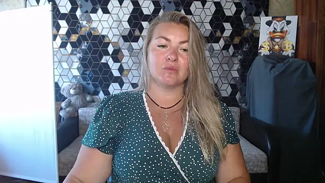 NikaSkylink online show from 06/27/26, 06:41