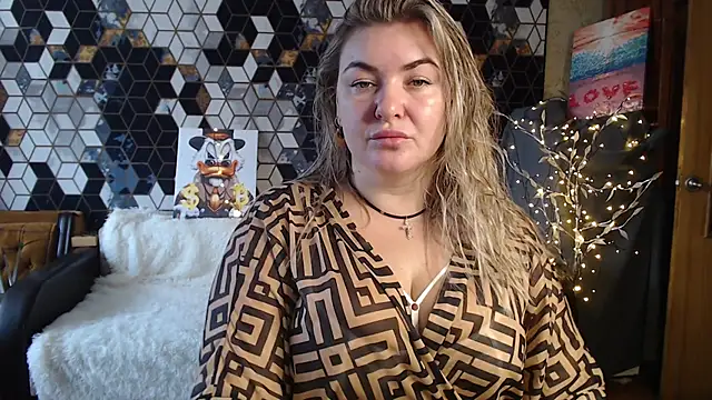 Snapshot of NikaSkylink chatting on 02/27/26, 05:07 NikaSkylink online show from 02/27/26, 05:07