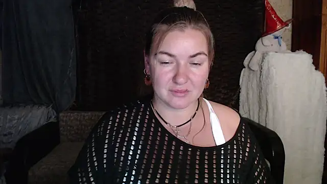 Snapshot of NikaSkylink chatting on 11/10/25, 06:24 NikaSkylink online show from 11/10/25, 06:24