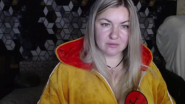 Snapshot of NikaSkylink chatting on 02/06/26, 07:10 NikaSkylink online show from 02/06/26, 07:10