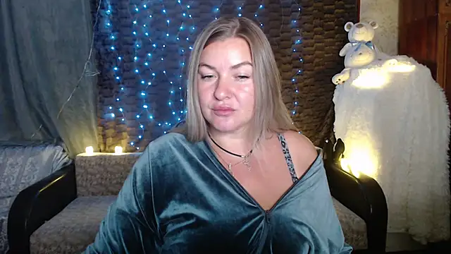 Snapshot of NikaSkylink chatting on 09/12/25, 07:13 NikaSkylink online show from 09/12/25, 07:13