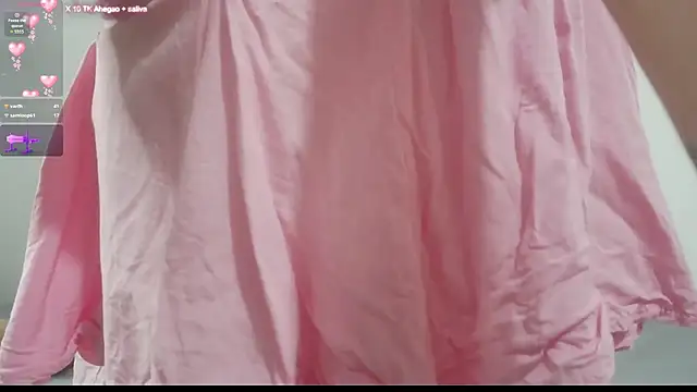 AbrilVelastegui7 online show from 04/04/26, 12:06