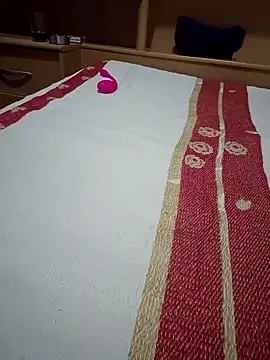 Ivaemi1 online show from 03/31/26, 06:48