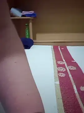 Ivaemi1 online show from 03/30/26, 04:36