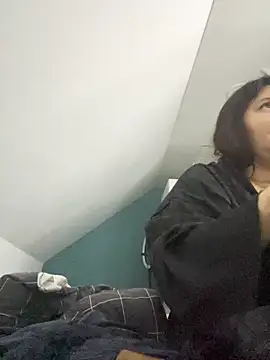 Liza Will online show from 10/23/25, 09:13