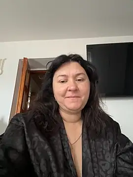 Liza Will online show from 10/28/25, 06:23