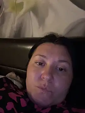 Liza Will online show from 12/04/25, 02:05