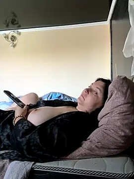 Liza Will online show from 10/29/25, 06:23