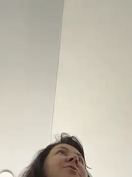 Liza Will online show from 10/22/25, 08:14