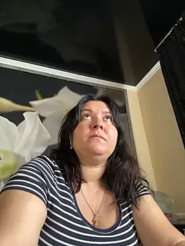 Liza Will online show from 10/18/25, 09:22