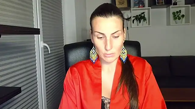 DonnaAmore online show from 09/08/25, 08:19