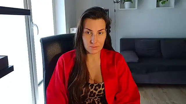 DonnaAmore online show from 10/06/25, 07:20