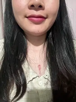 Emachiii online show from 03/05/26, 01:51