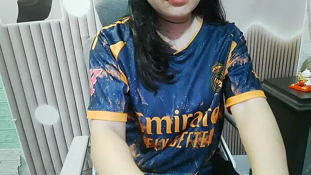 Emachiii online show from 09/15/25, 01:11