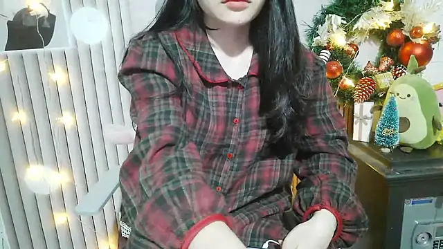 Emachiii online show from 12/16/25, 01:10