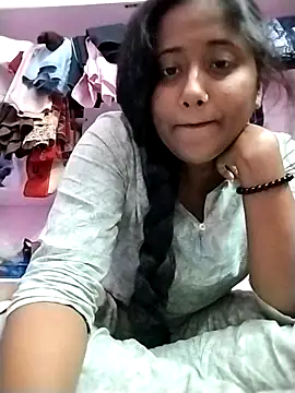 Snapshot of Fun__with__Prity chatting on 10/12/25, 05:58 Fun  with  Prity online show from 10/12/25, 05:58