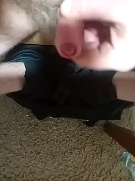 Kubous online show from 12/14/25, 10:43