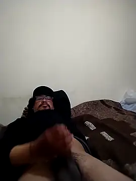 Satantin online show from 11/02/25, 02:44