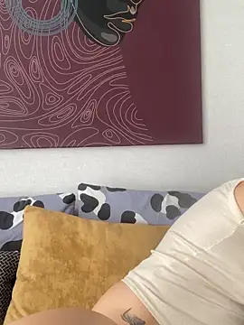 ElizabetBlack online show from 04/19/26, 07:20