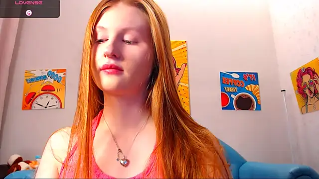 LuxXAngel online show from 10/25/25, 11:05