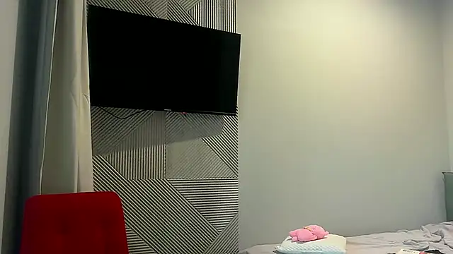 LuxXAngel online show from 04/24/26, 11:18