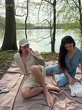 Airelle online show from 03/21/26, 03:27