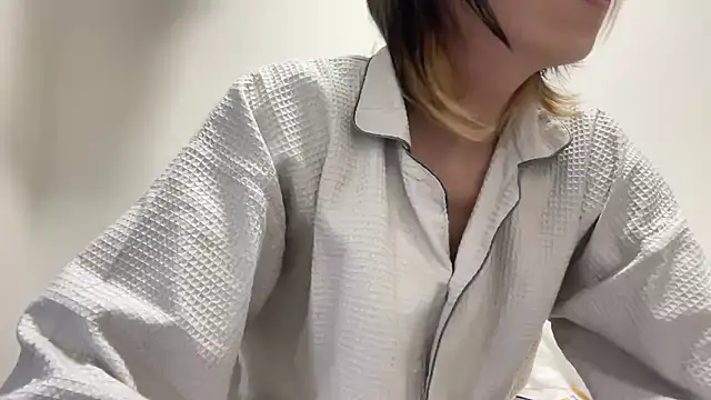 p-nyan4 online show from 11/23/25, 05:45