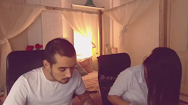 Laila asher online show from 10/03/25, 07:10