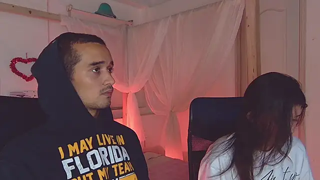 Laila asher online show from 12/16/25, 05:11