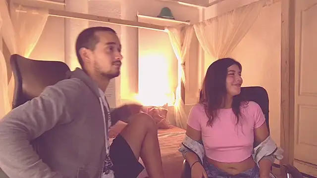 Laila asher online show from 11/11/25, 12:49