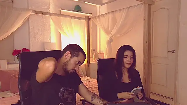 Laila asher online show from 10/02/25, 06:50