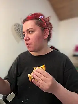 Noa Todokoro online show from 11/10/25, 03:06