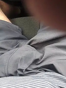 Snapshot of chef82 chatting on 01/17/26, 03:48 chef82 online show from 01/17/26, 03:48