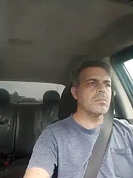 Snapshot of chef82 chatting on 02/26/26, 04:40 chef82 online show from 02/26/26, 04:40