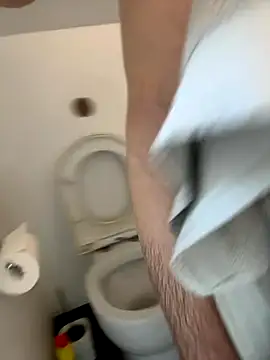 Woodchip online show from 11/01/25, 01:16