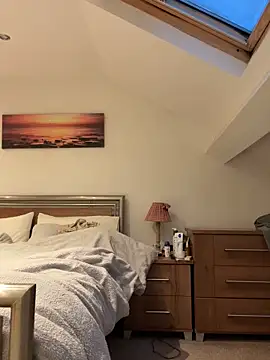 Woodchip online show from 12/20/25, 08:06