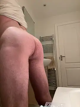 Woodchip online show from 11/06/25, 07:18