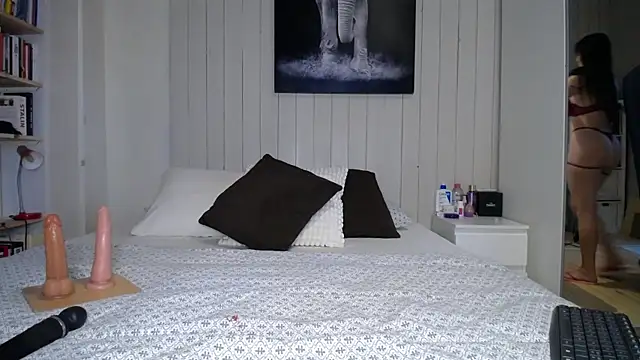 alexa moreti online show from 11/20/25, 09:43