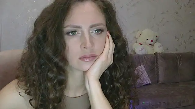 Amber Carrol online show from 02/06/26, 05:31