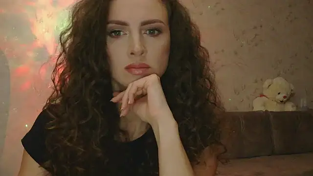 Amber Carrol online show from 10/22/25, 05:34