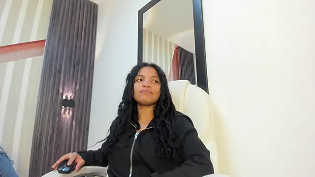 LittleeStar online show from 06/12/26, 08:39