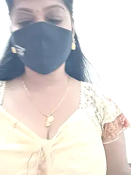 shivani27 online show from 11/23/25, 06:23