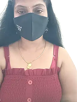 shivani27 online show from 04/15/26, 08:42