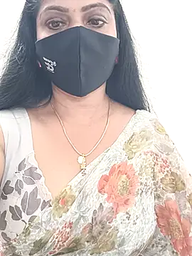 shivani27 online show from 03/17/26, 04:21