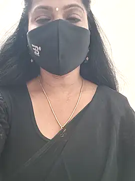 shivani27 online show from 11/29/25, 05:13