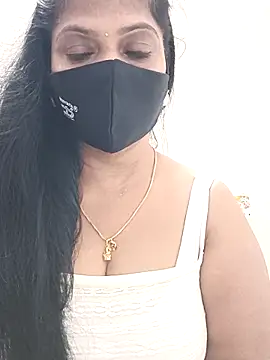 shivani27 online show from 02/16/26, 05:44