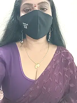 shivani27 online show from 04/29/26, 05:52