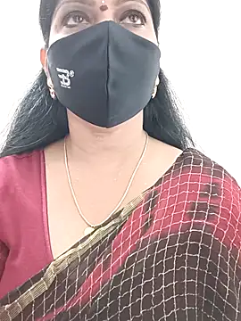 shivani27 online show from 10/01/25, 04:22