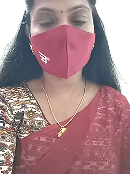 shivani27 online show from 11/26/25, 09:53