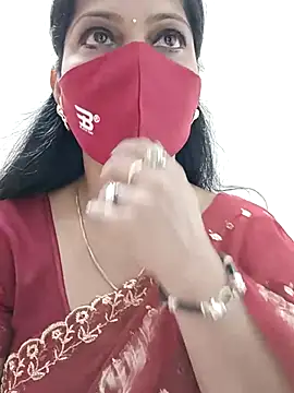 shivani27 online show from 10/11/25, 06:58